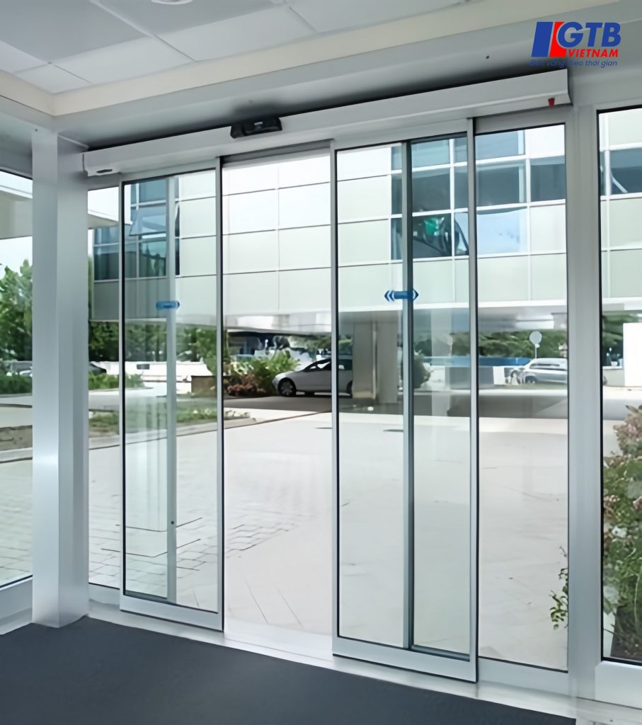 Khám Phá Ưu Điểm Của Cửa Dream DC-4 - Tại Sao Nên Lựa Chọn?