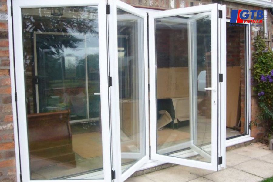 Sự Tiện Lợi Và Sang Trọng Của Cửa Trượt Gấp Tự Động Cho Không Gian Sống Hiện Đại