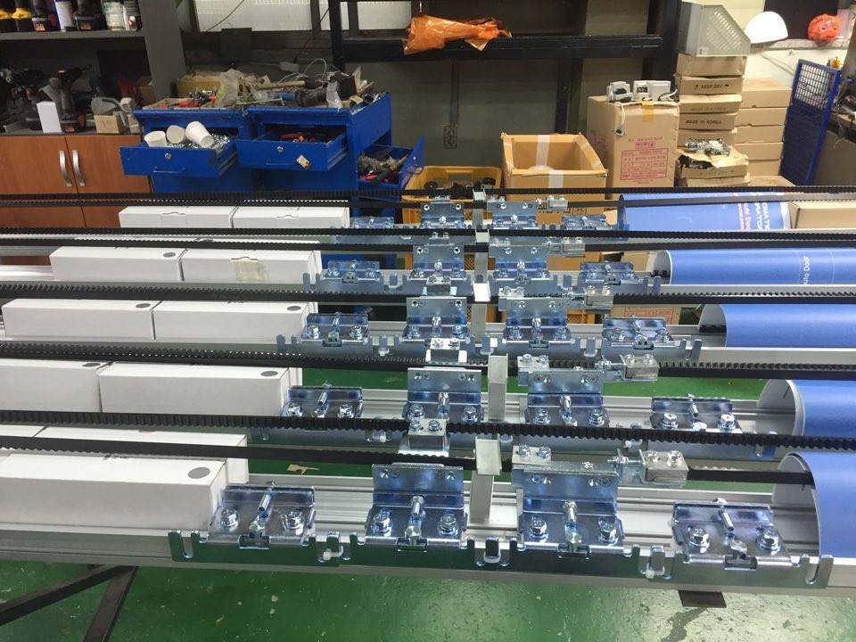 Lắp đặt cửa tự động tại Hà Nội