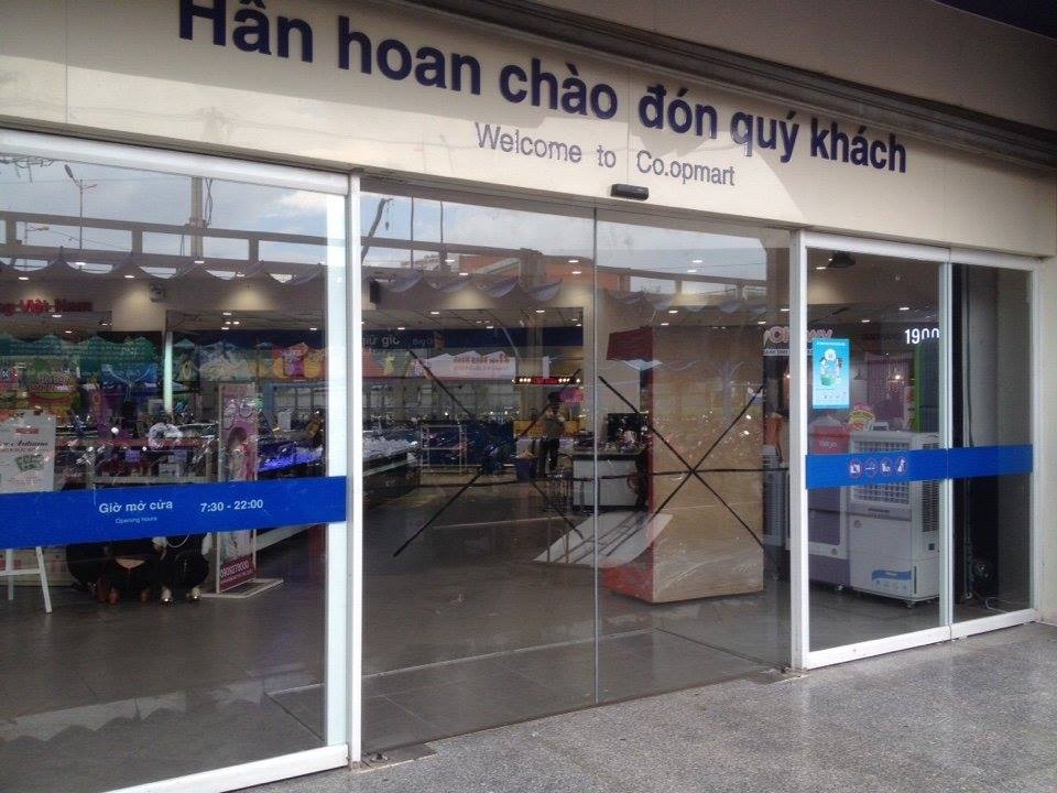Giải pháp cửa tự động cho trung tâm thương mại