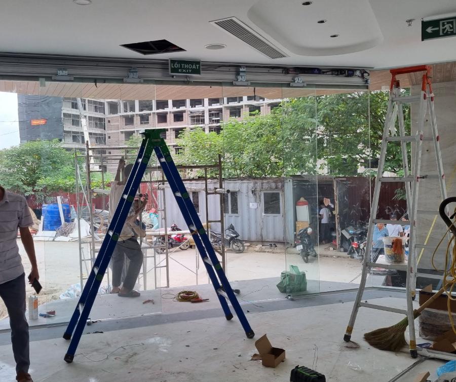 Thiết kế cửa tự động phù hợp với kiến trúc