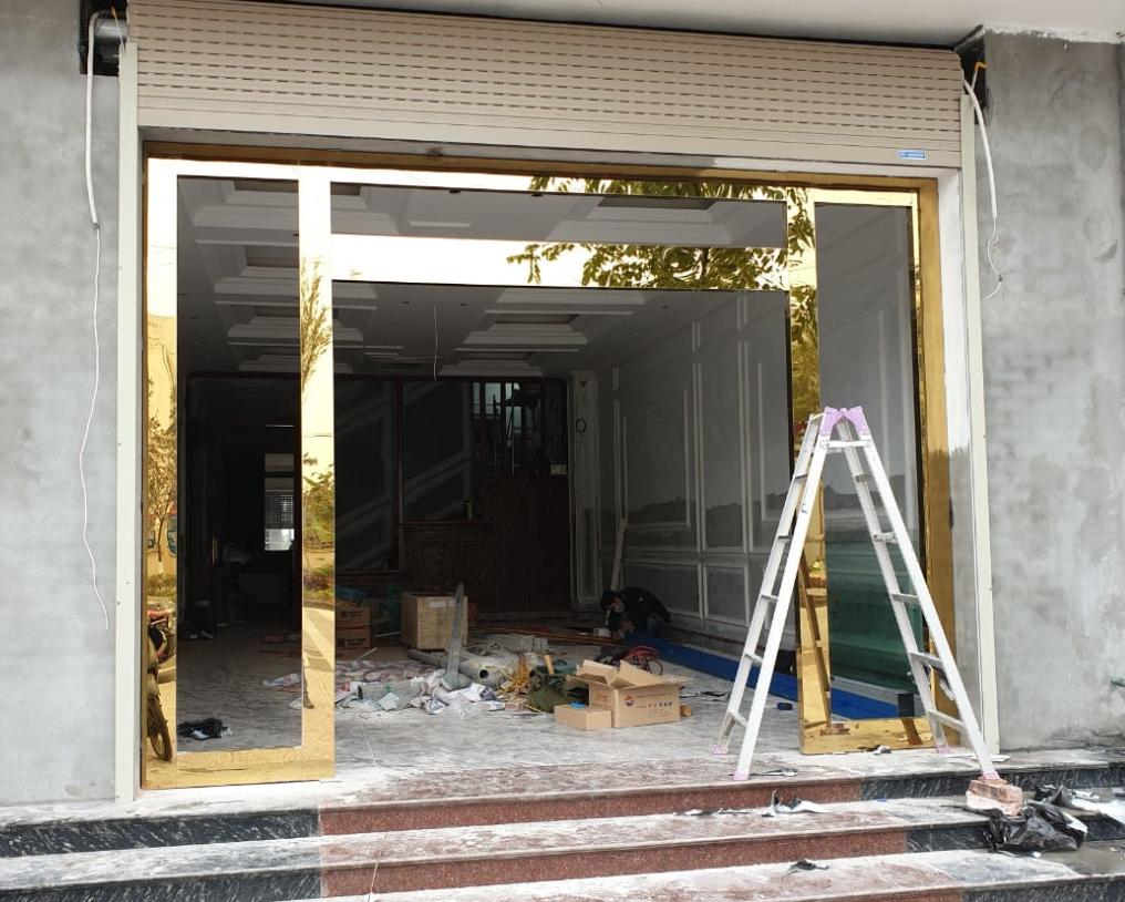 Xu hướng cửa tự động trong thiết kế nhà thông minh